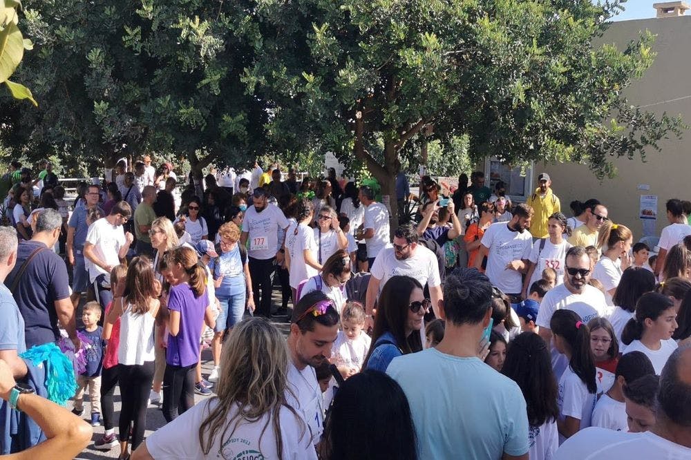 2ο Ροδάνθειο Δρόμο: Γονείς και παιδιά ένωσαν τις δυνάμεις τους σε μία γιορτή του δρομικού κινήματος runbeat.gr